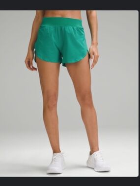 Lululemon Fast and Free Shorts - Green - size 6